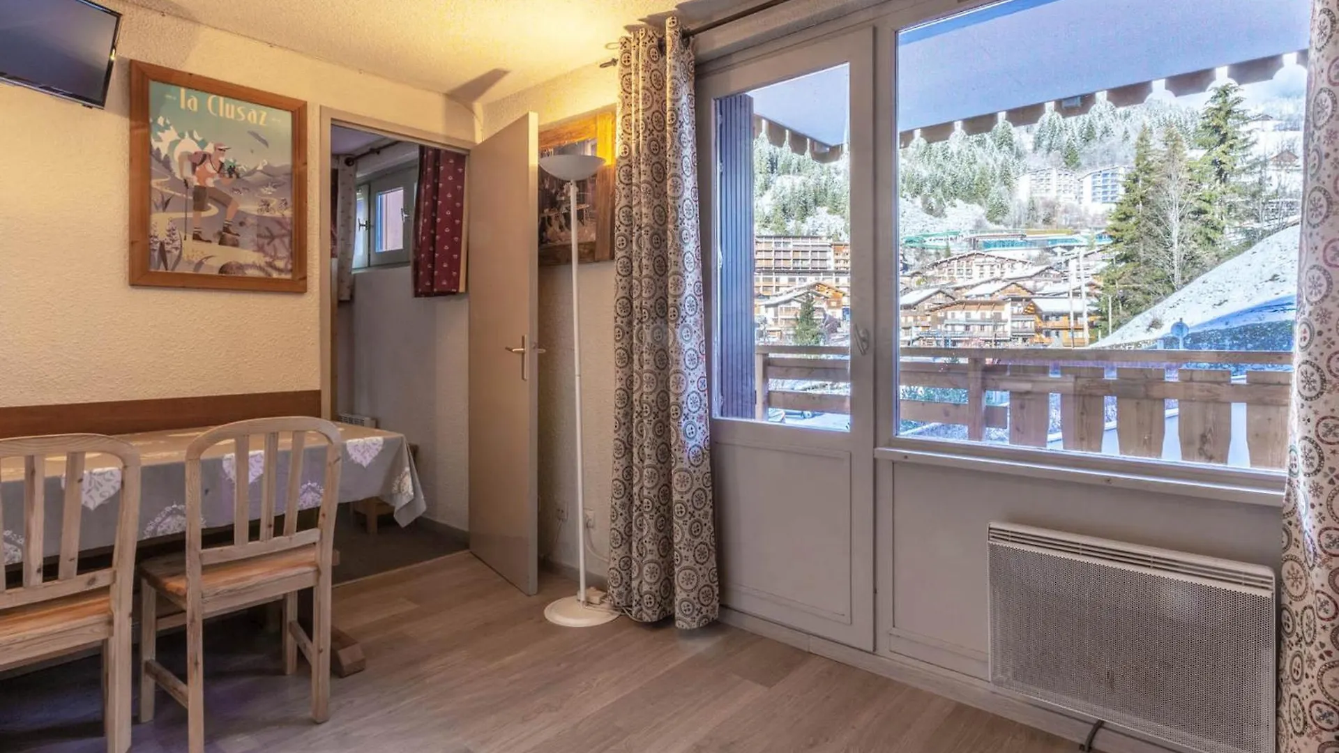 Appartement Centre Village ★★★, Parking, Wifi, Pied Des Pistes, Confort 4 Pers - Fr-1-437-14 La Clusaz